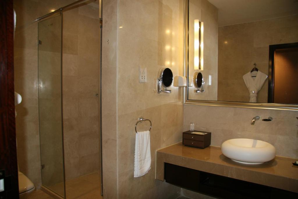 Ritan Hotel Downtown Пекін Номер фото